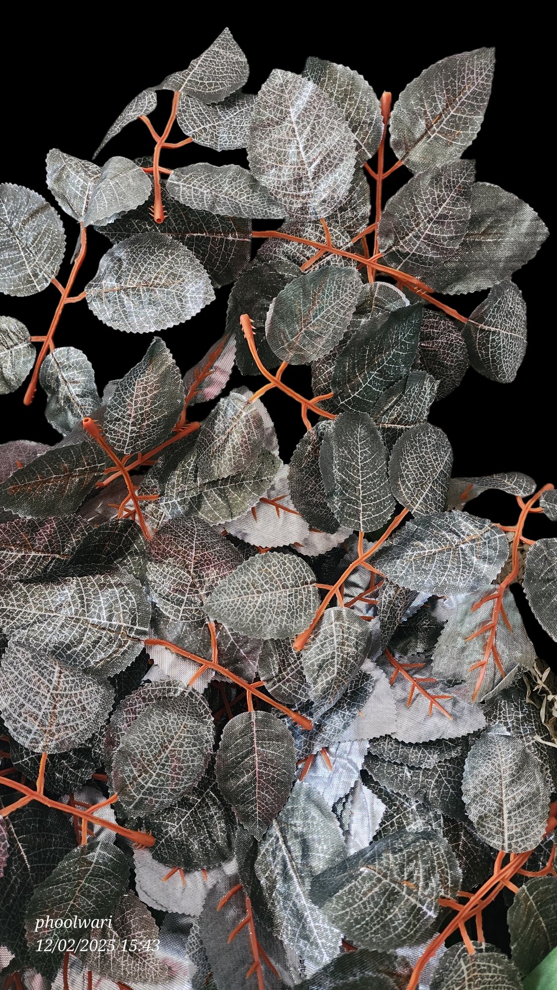 golden n silver printed 5/1 leaves - Image 3